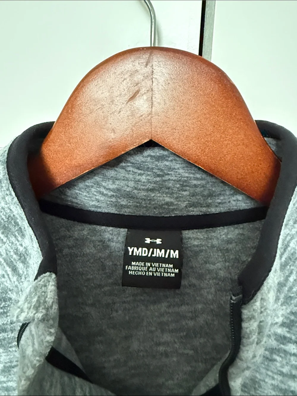 Under Armour Heather Gray Quarter-Zip Performance Top - Picture 2 of 3